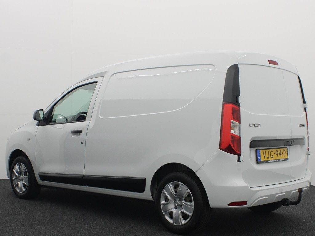 Dacia Dokker 1.5 Blue dCi 90 Solid 1STE EIG / TREKHAAK / AIR, Gebruikt, Euro 6, Wit, Origineel Nederlands
