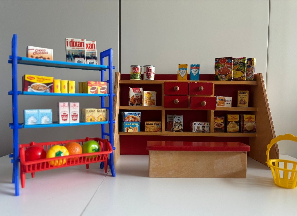 Vintage houten speelgoedwinkeltje - simba jaren 80/90, Ophalen of Verzenden, Gebruikt, Meubelstuk of Keukentje
