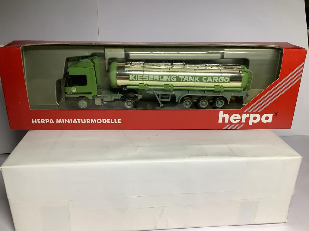 Herpa MB Actros Sgz. Kieserling Tank Cargo H0/1:87, Hobby en Vrije tijd, Modelauto's | 1:87, Ophalen of Verzenden, Nieuw, Bus of Vrachtwagen