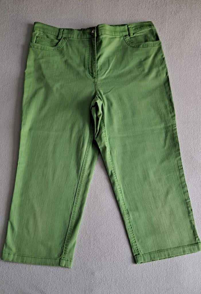 Groene capri, mt. 46, Maat 46/48 (XL) of groter, Ophalen of Verzenden, Zo goed als nieuw, Driekwart