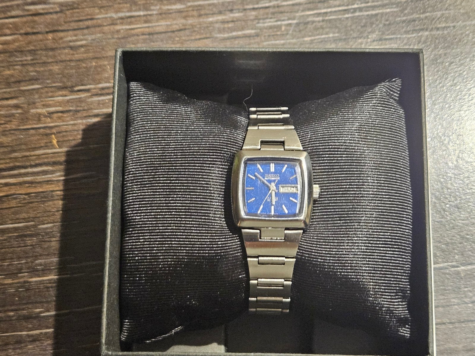 Vintage Seiko Automatic Horloge - Blauwe Wijzerplaat, Sieraden, Tassen en Uiterlijk, Horloges | Dames, Gebruikt, Staal, Polshorloge