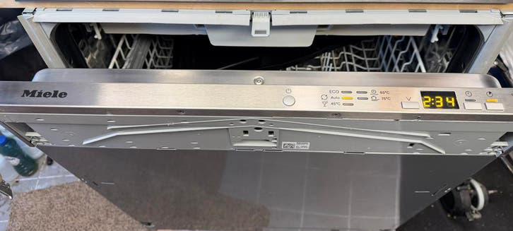 MOOIE INBOUW MIELE G5072SCVi zuinig en schoon! QUICK POWER, Ophalen, Zo goed als nieuw, Inbouw, Energieklasse A of zuiniger