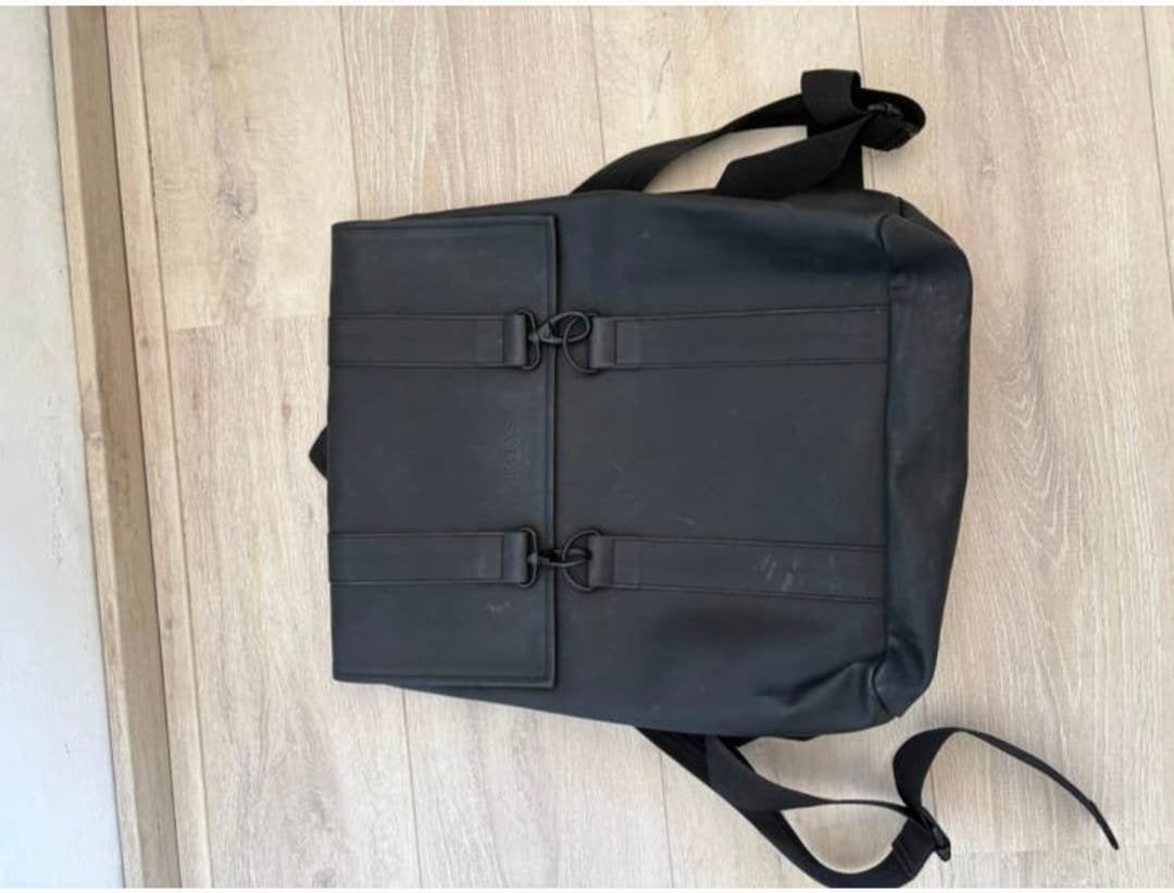 Zwarte waterdichte rugzak, Gebruikt, 25 tot 40 cm, Waterdicht, Ophalen