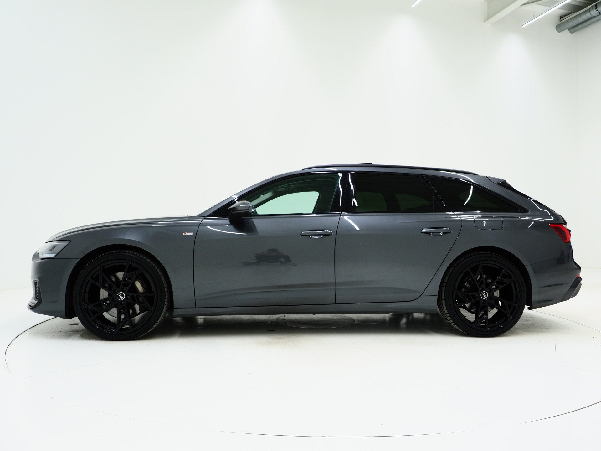 Audi A6 Avant 50 TFSI e quattro S-Line | Panoramadak | Trekh, Automaat, 77 km/l, Gebruikt, Zwart