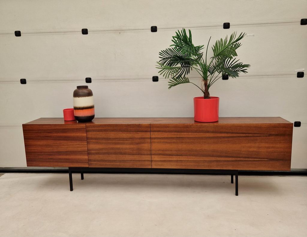 Zeer mooi vintage lang palissander dressoir, 290cm!, Ophalen, Met klep(pen), ., 200 cm of meer