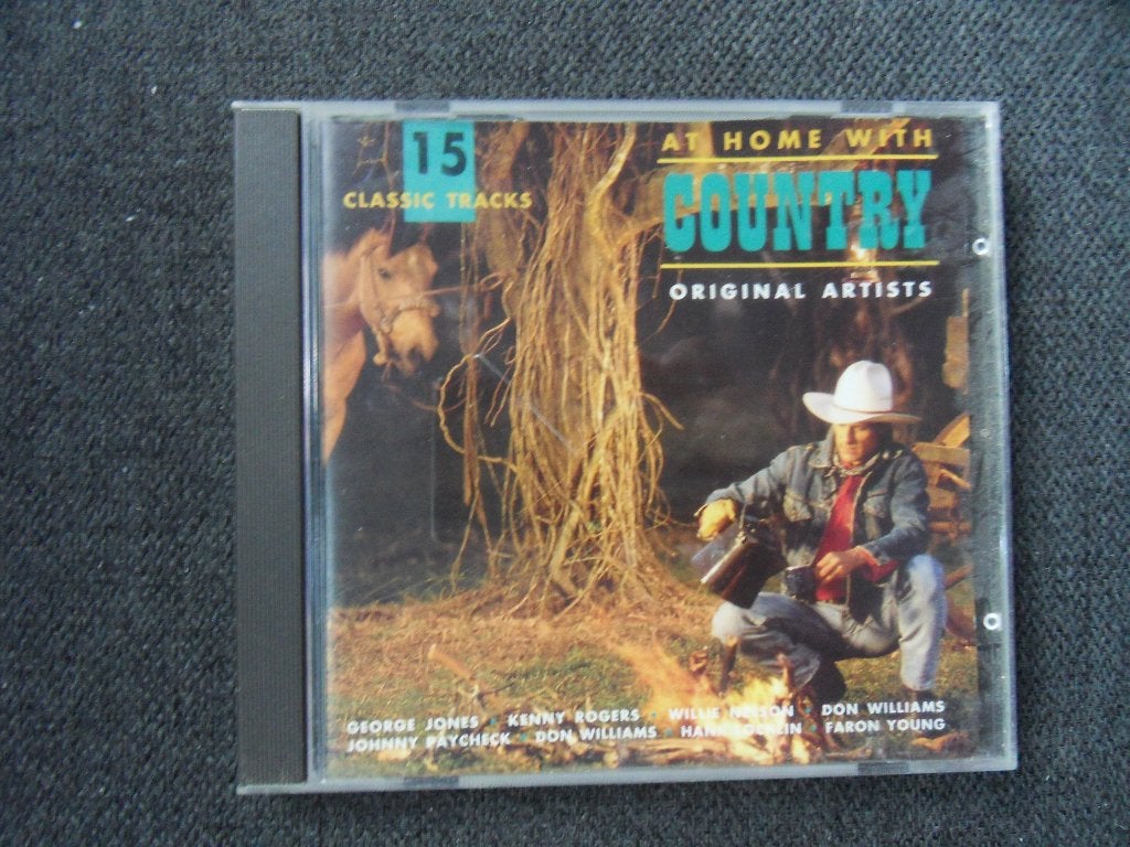 At home with Country (CD) 15 classic tracks, Ophalen of Verzenden, Zo goed als nieuw