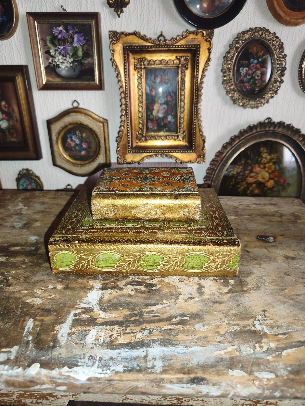 2 houten florentijnse kistjes doosjes in boek vorm, Antiek en Kunst, Ophalen of Verzenden