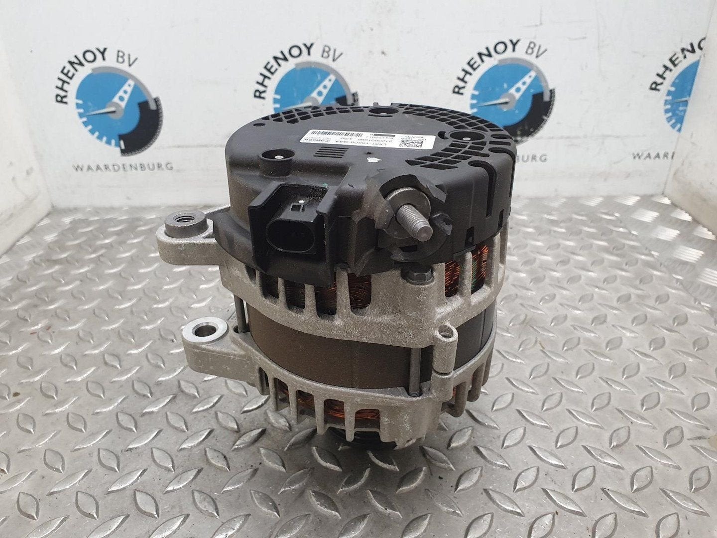FORD KUGA TITANIUM DYNAMO 2020, Ophalen of Verzenden, Gebruikt, Stiba lid