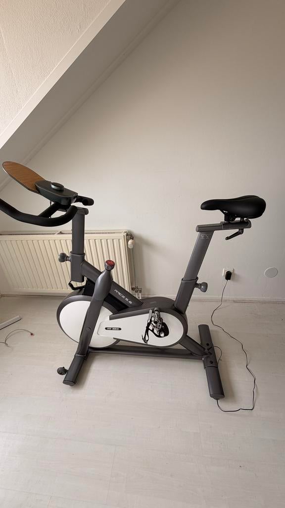 FitBike Race 5.6, Sport en Fitness, Ophalen, Zo goed als nieuw, Spinningfiets