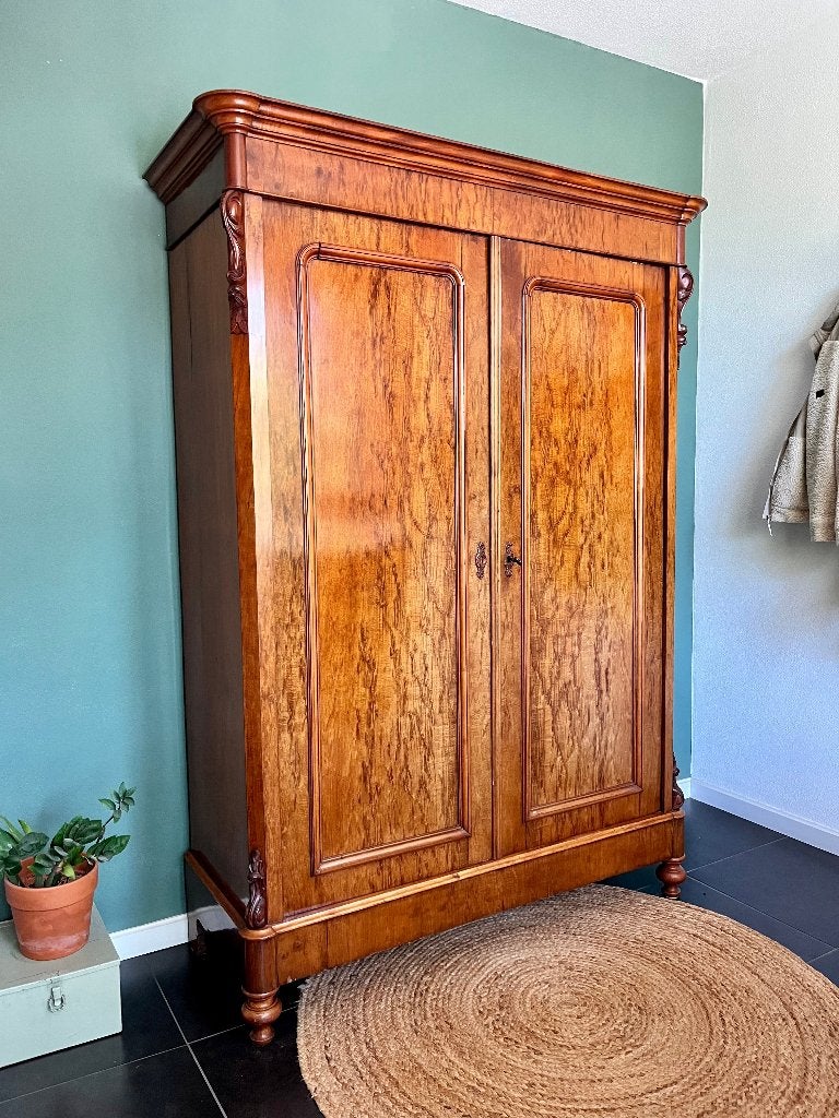 Mahonie biedermeier kast meiden kleding linnen leg buffet, Ophalen