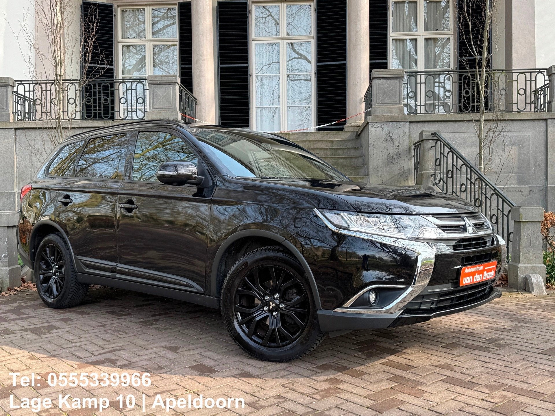 Mitsubishi Outlander 2.0 Instyle+ 4WD 7P Automaat BLACK-LINE, Auto's, Automaat, 1998 cc, 4 cilinders, 150 pk