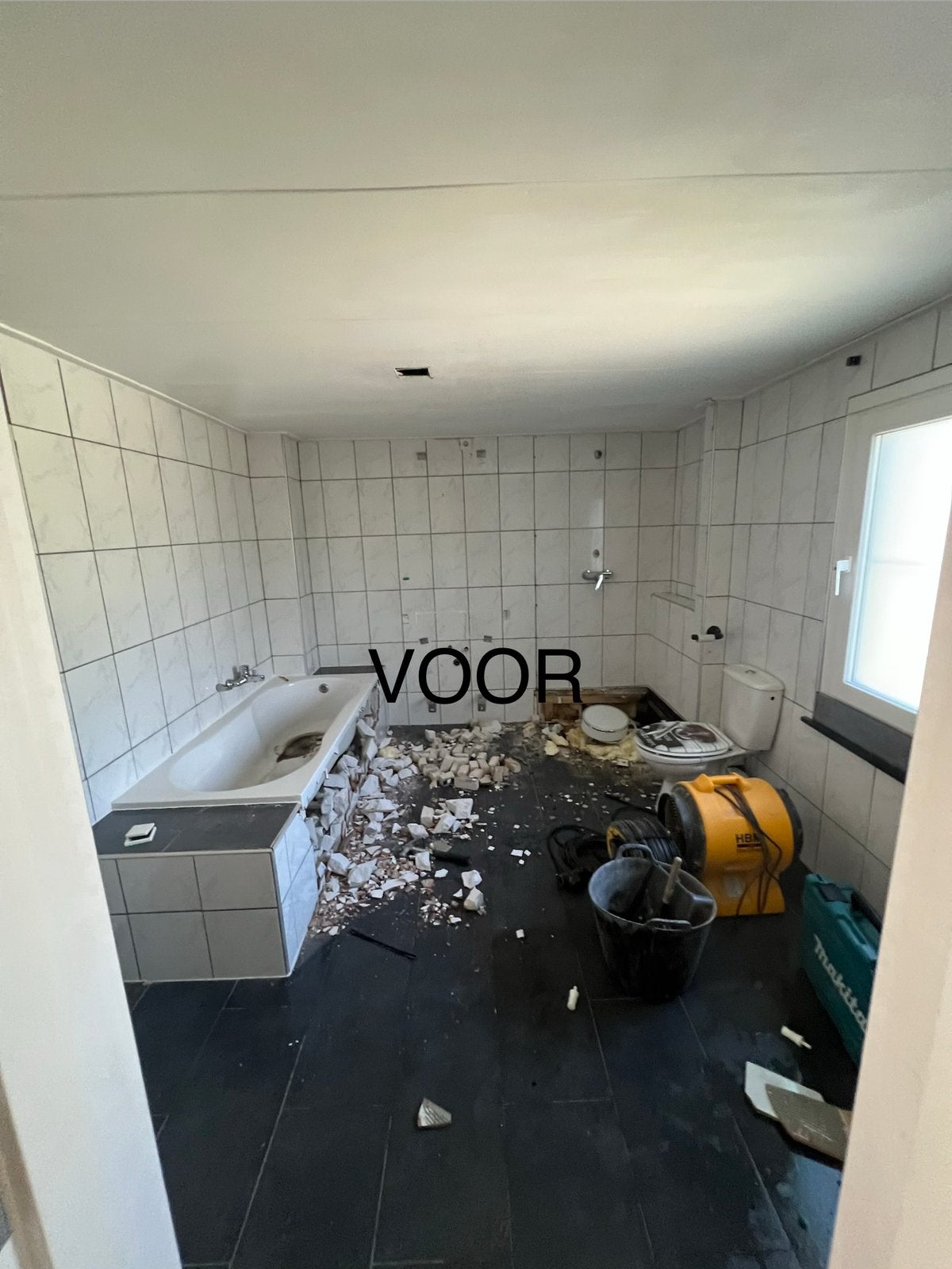 Sloopwerk nodig?, Sloopwerk binnen