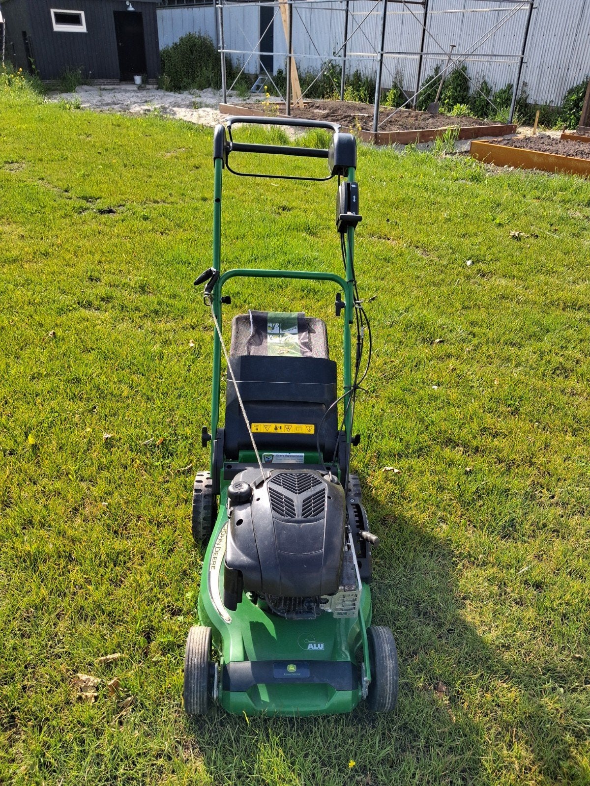 Grasmaaier John Deere, Gebruikt, Opvangbak, Benzine-grasmaaier, 50 cm of meer