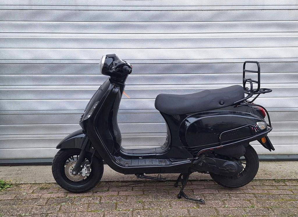 La Souris Sourini 45 km/h - 2021, Fietsen en Brommers, Snorfietsen en Snorscooters, Ophalen of Verzenden, Benzine, Overige merken