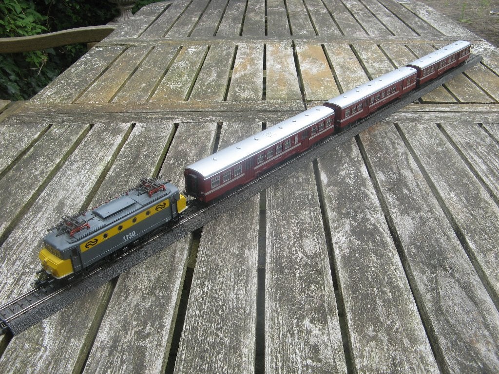 MÄRKLIN en LIMA vierdelige NS-set IJssellijn, Wisselstroom, Ophalen of Verzenden, NS, Märklin