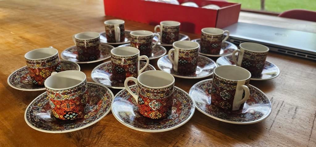 Vintage espresso / mokka servies – 12 kopjes met schotels –, Ophalen, Overige stijlen, Kop(pen) en/of Schotel(s)