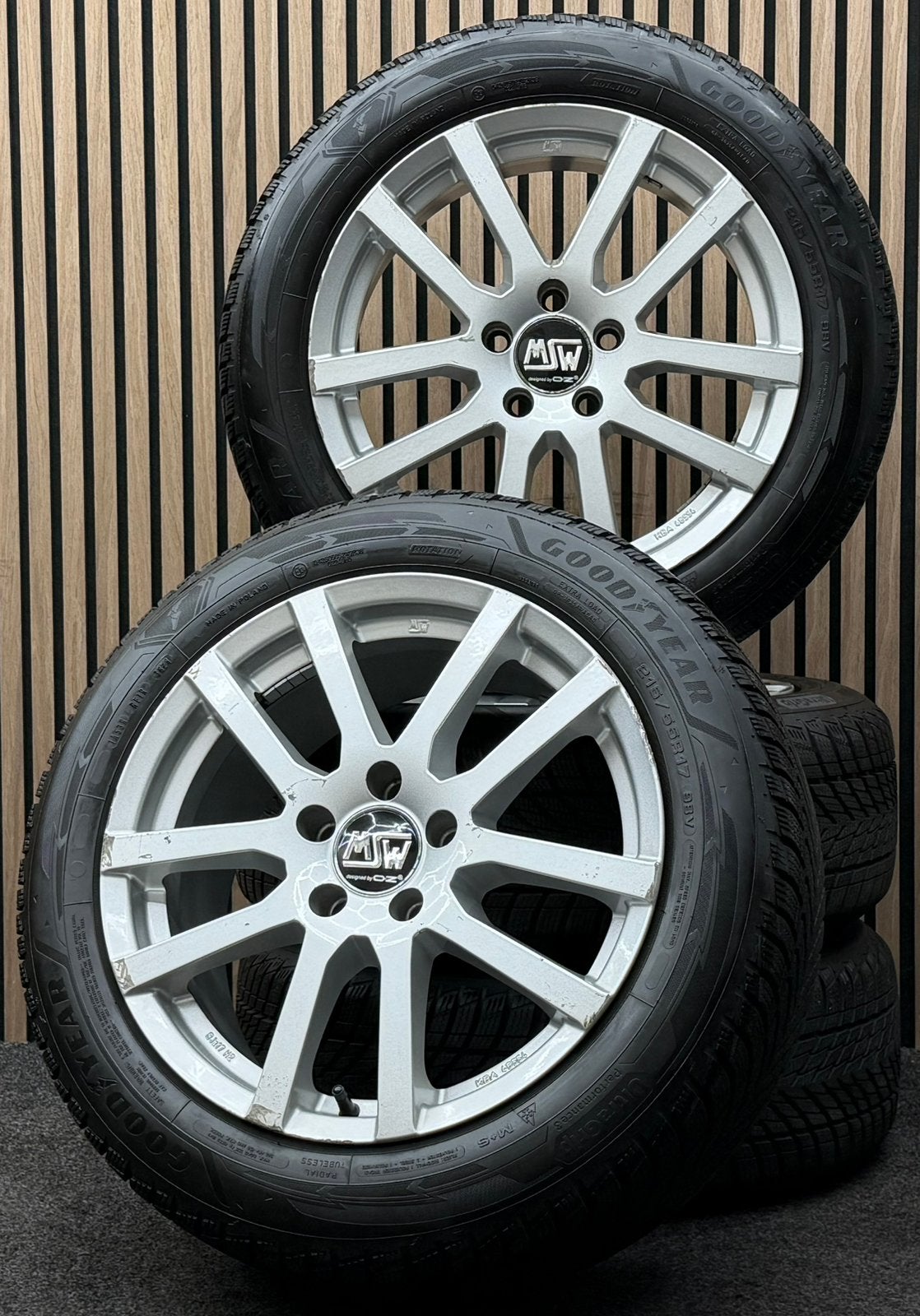 17 inch MSW22 OZ - Superb Passat T-Roc 5x112 Goodyear 2024, Ophalen, 215 mm, ., Banden en Velgen