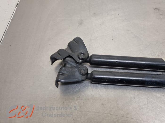Set Gasdempers Achterklep van een Mercedes Vito, Gebruikt, -, Ophalen of Verzenden, -