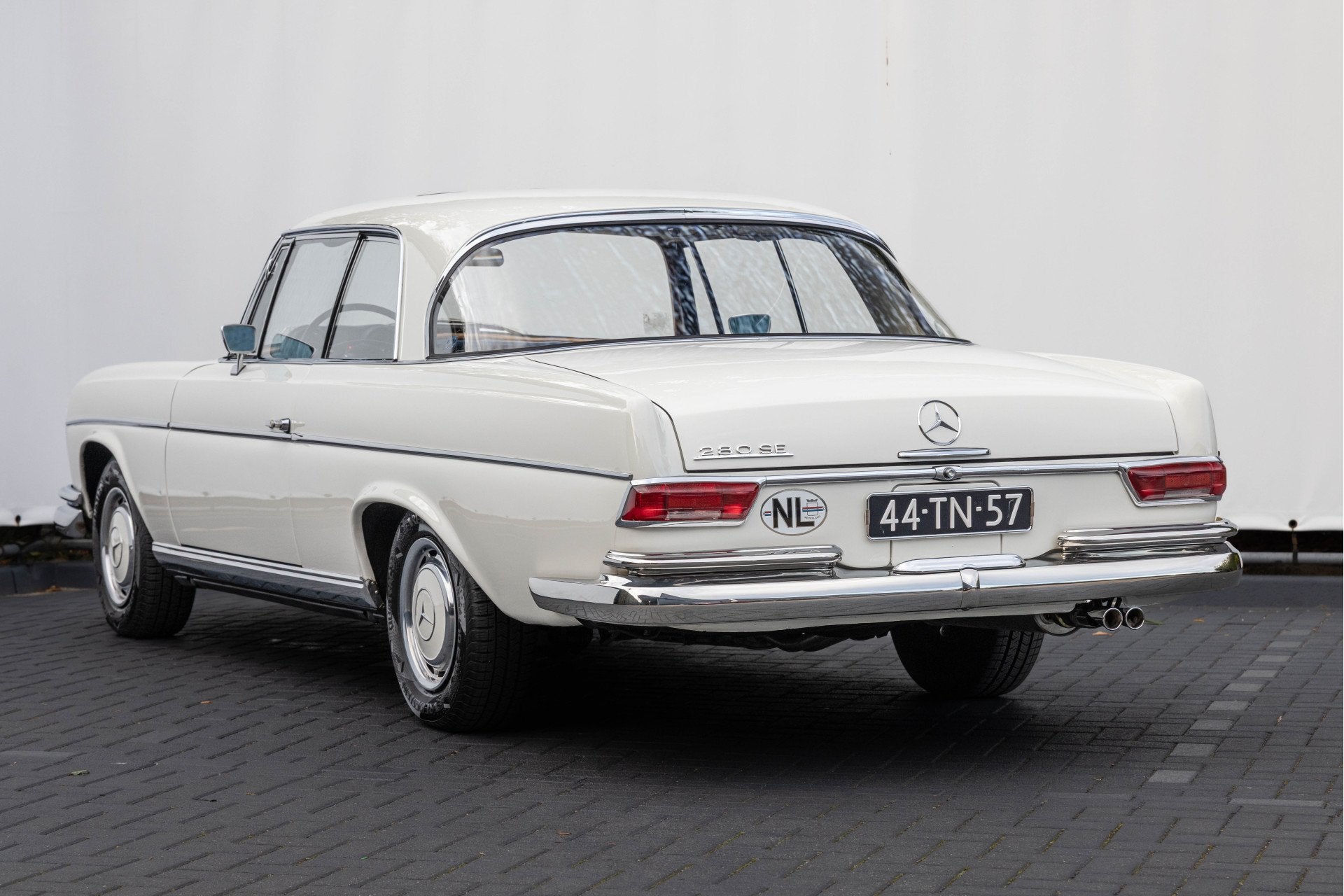 Mercedes-Benz 200-serie 280 SE Coupe (bj 1969), foto 2