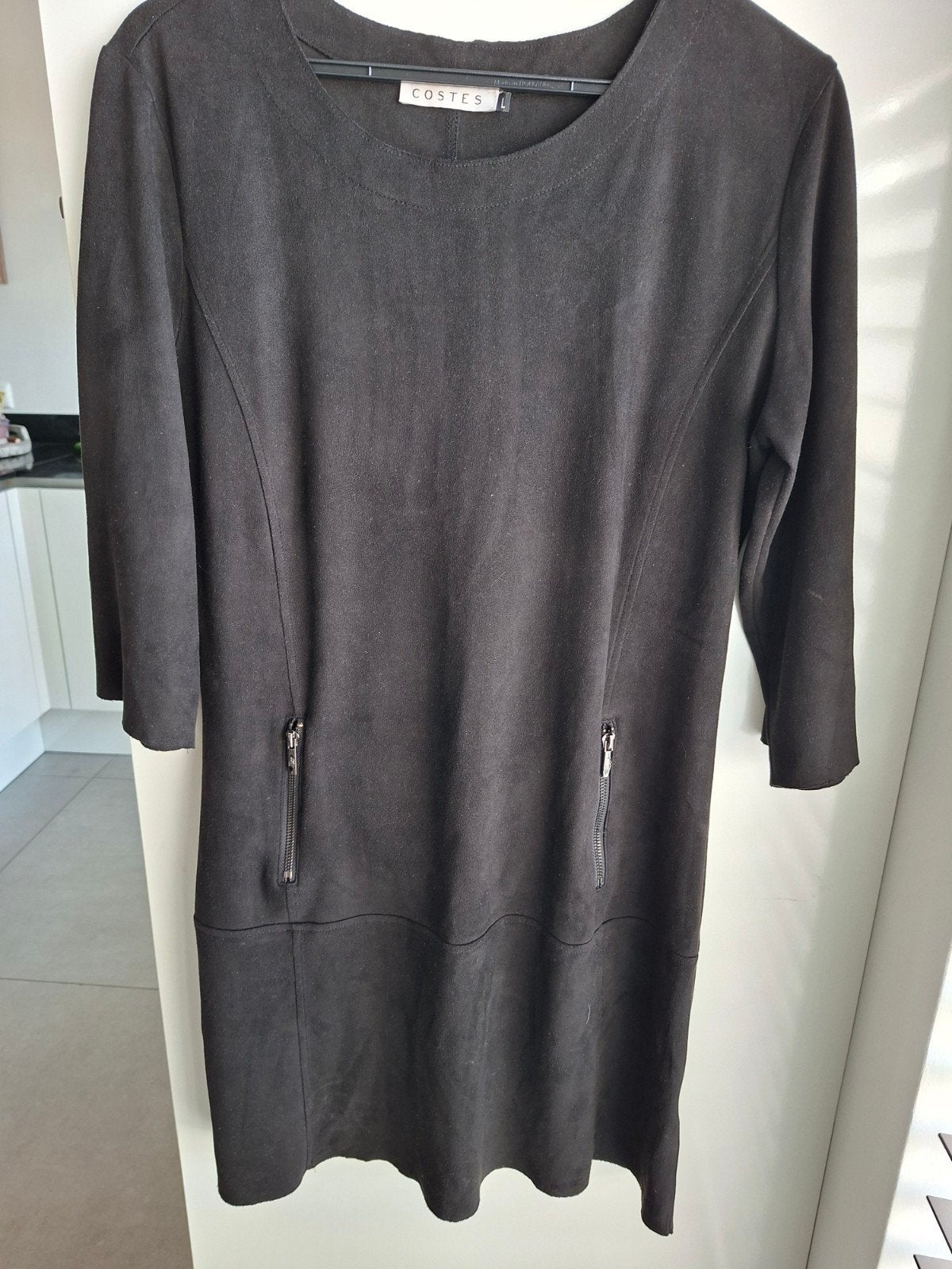 Zwart Costes jurkje met ritsdetails - Maat L, Kleding | Dames, Zwart, Maat 42/44 (L), Ophalen of Verzenden, Zo goed als nieuw