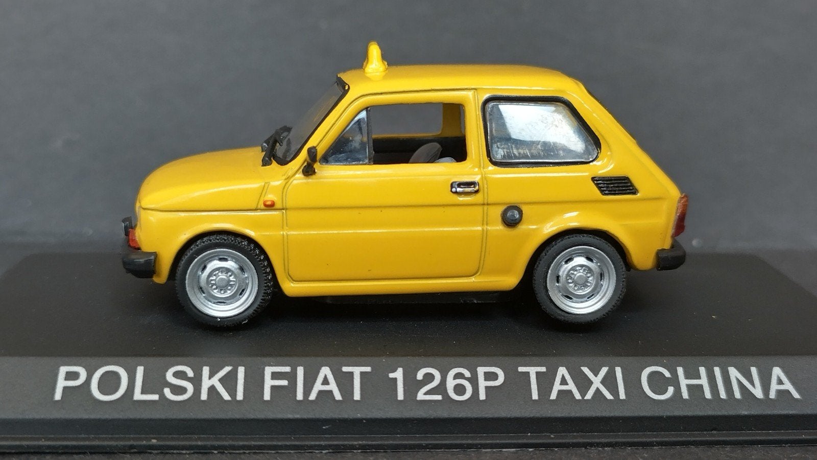 Fiat 126 P Polski Taxi China 1:43 Maluch Collection Pol, Overige merken, Auto, Verzenden, .