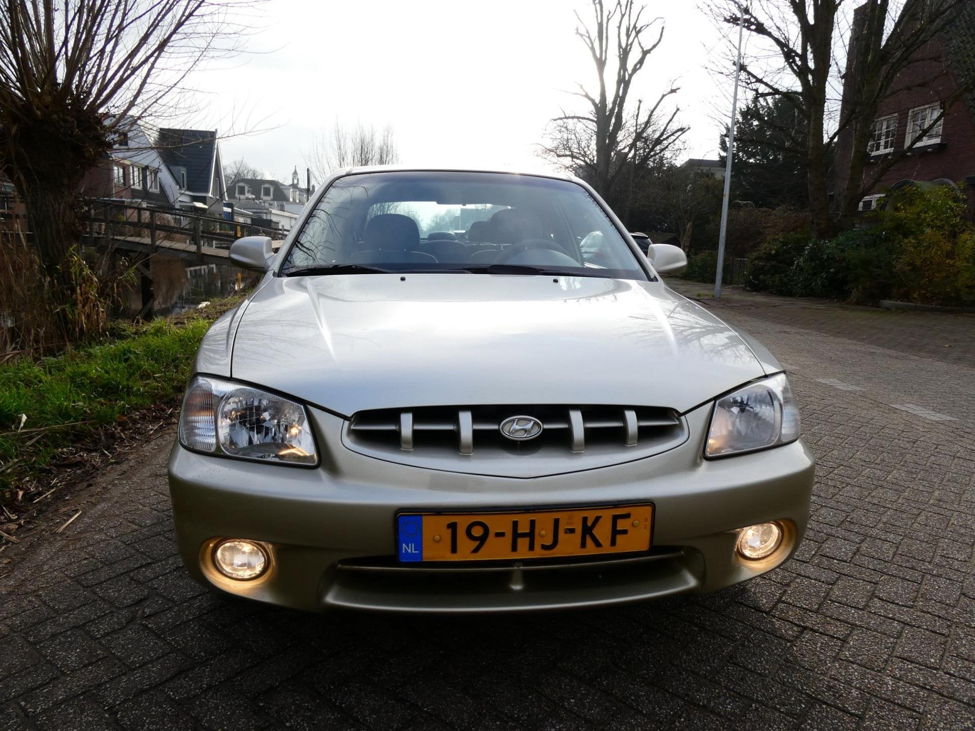 Hyundai Accent 1.5i GS 90pk Semi-Classic 3-drs Airco Nette a, foto 6