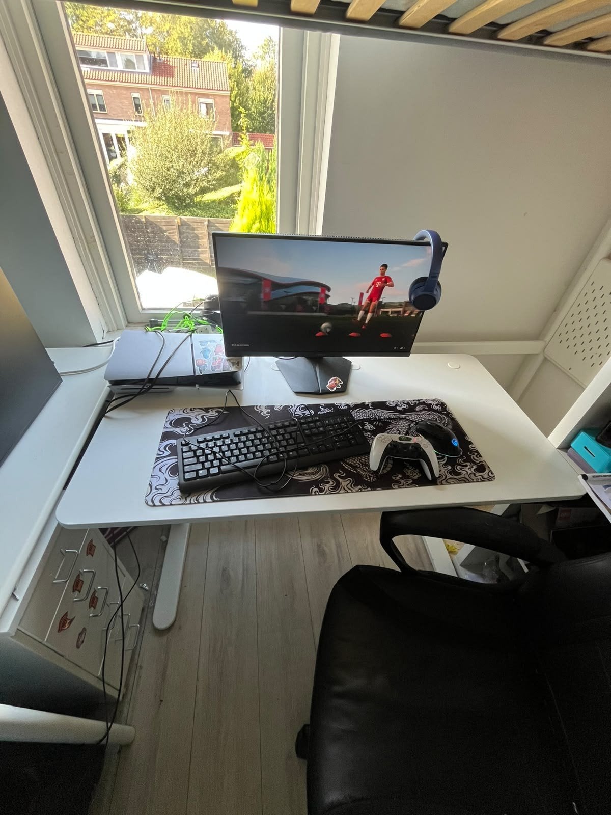 IKEA Relatra Bureau - Zo goed als nieuw, Ophalen, Opbergruimte, Spaanplaat of MDF, Zo goed als nieuw