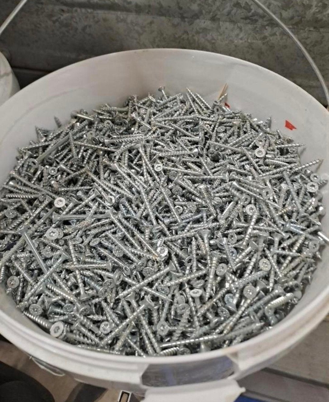 HOUTSCHROEVEN WÜRTH, Ophalen, Zo goed als nieuw, Schroeven
