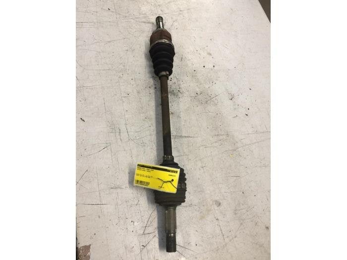 Aandrijfas links-voor van een Toyota Aygo, Auto-onderdelen, Gebruikt, -, -, Ophalen of Verzenden