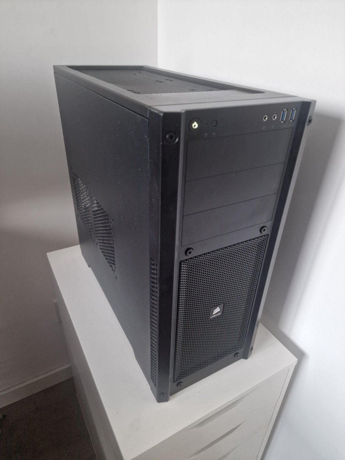 Budget Gaming PC i7 | GTX 970 | 16GB | SSD– Fortnite,GTA V, Computers en Software, Computerbehuizingen, Ophalen, Zo goed als nieuw