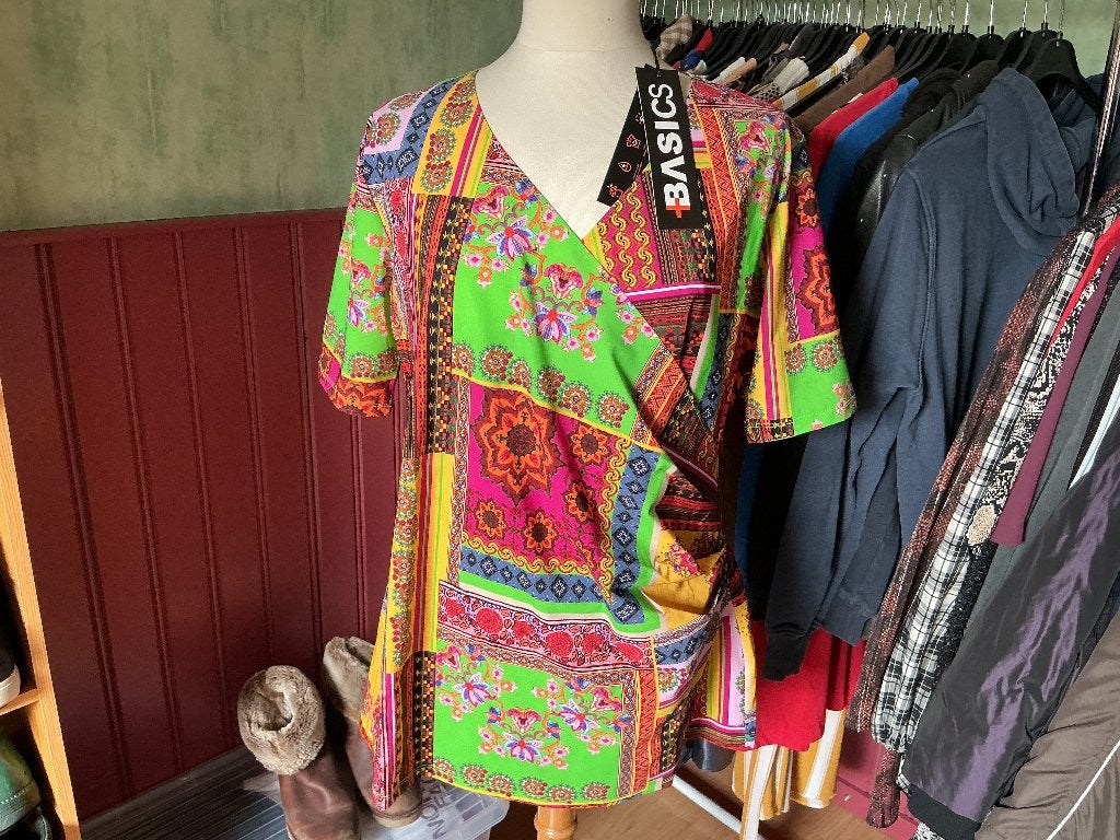 NIEUW Plusbasics Wrap Top SS Folklore Patches. Maat 40, Maat 38/40 (M), Blauw, Nieuw, Ophalen of Verzenden