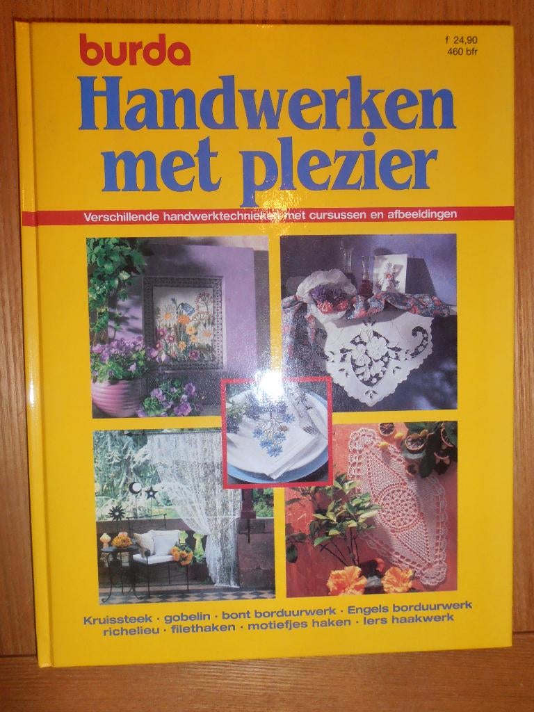 Burda handwerken met plezier, Boeken, Ophalen of Verzenden, Zo goed als nieuw, Breien en Haken, Burda
