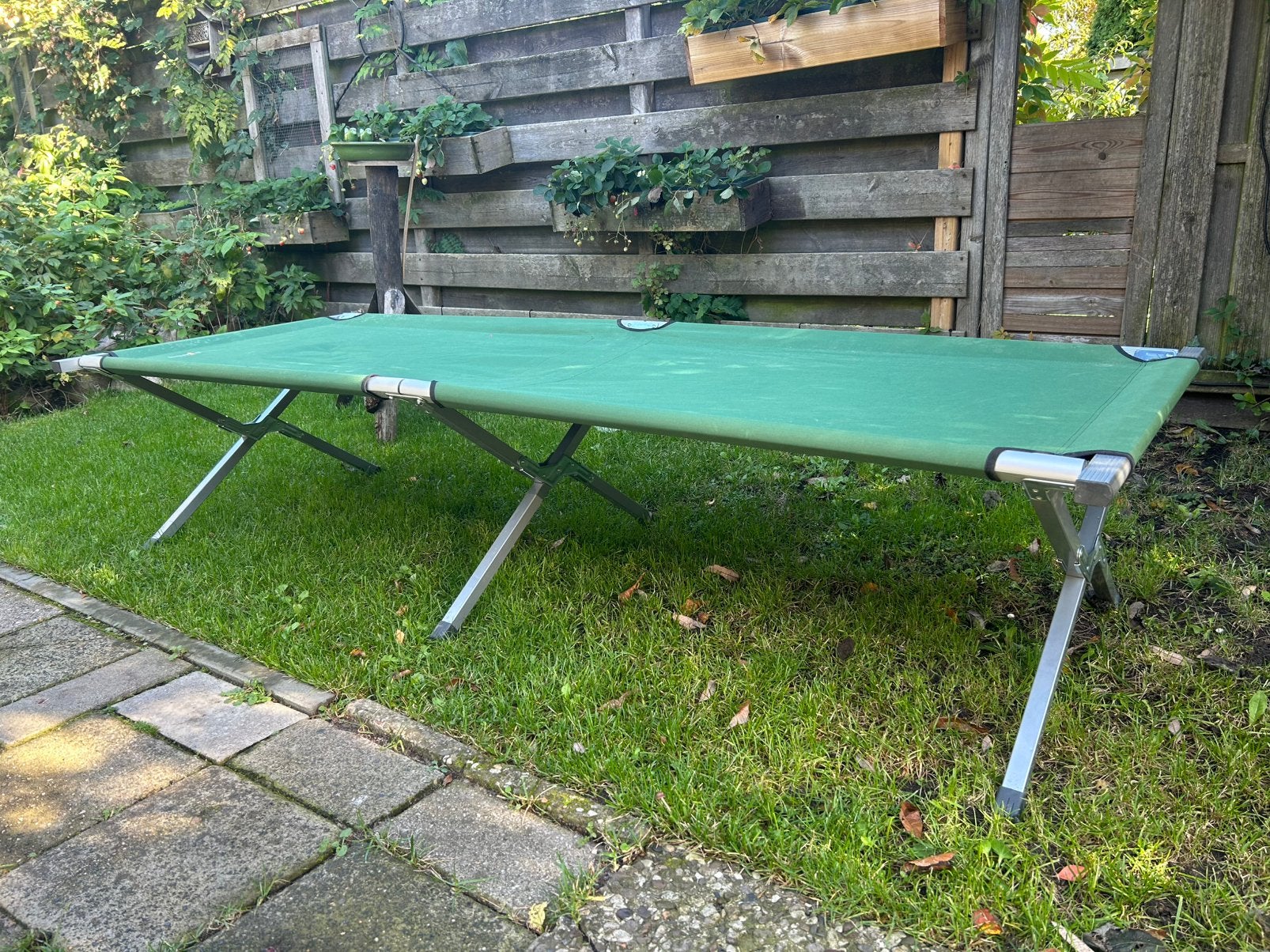 Stretcher/veldbed voor kamperen of vissen, Caravans en Kamperen, Ophalen, Gebruikt, Overige