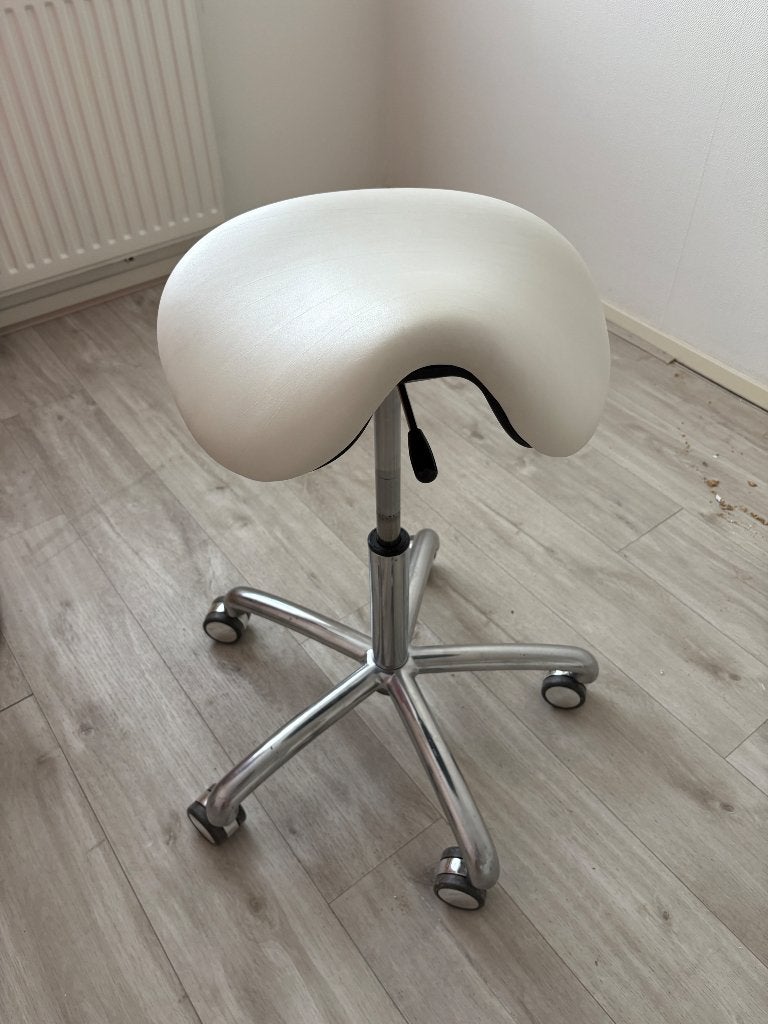 Zadelkruk, Huis en Inrichting, Krukjes, Ophalen, Zo goed als nieuw, Staal