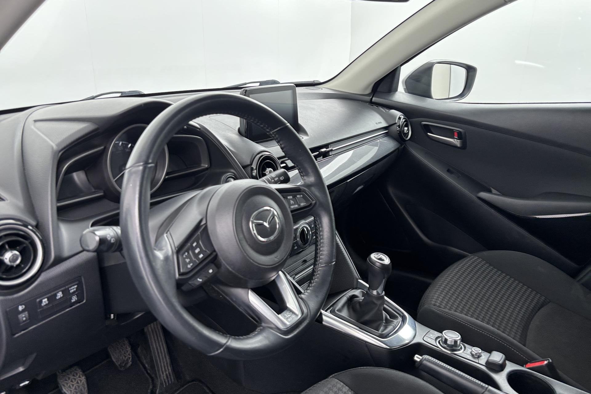 Mazda 2 1.5 Skyactiv-G Sport Selected Zuinig en wendbaar de, Auto's, Voorwielaandrijving, Stof, Origineel Nederlands, Handgeschakeld