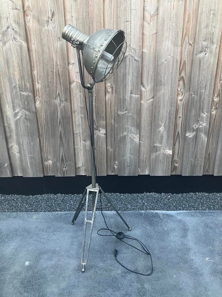 Industriële vloerlamp Sissy Boy, Ophalen, Gebruikt, Metaal, 100 tot 150 cm