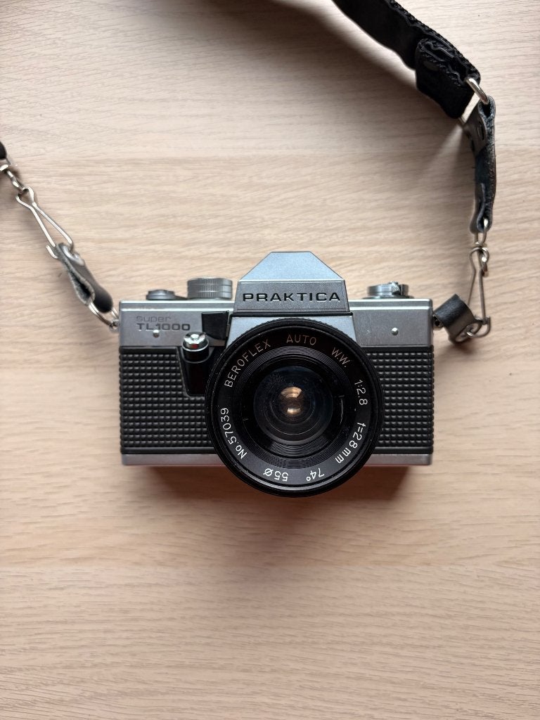 Praktica super TL1000 met twee lenzen en koffer, Ophalen of Verzenden, Gebruikt, Spiegelreflex, Overige Merken