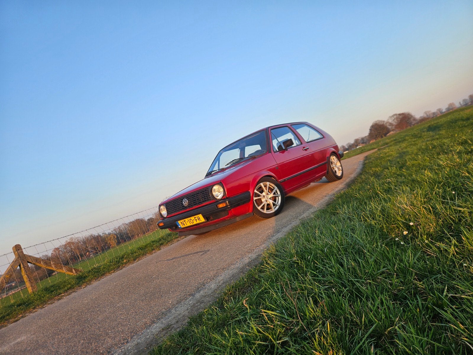 Volkswagen Golf 1.3 C 40KW 1985 Rood, Voorwielaandrijving, 410 kg, 54 pk, 4 cilinders