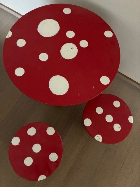 kindertafeltje en krukjes, Ophalen, Gebruikt, Tafel(s) en Stoel(en)