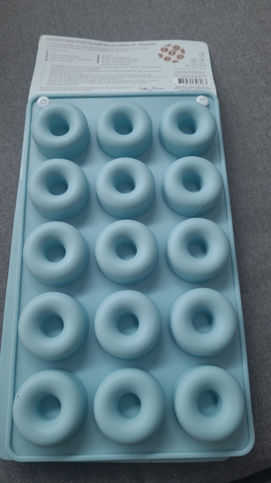 Laura's Bakery Mini Bakmallen: Donuts en Madeleines, Nieuw, Ophalen of Verzenden, Overige materialen, Overige merken