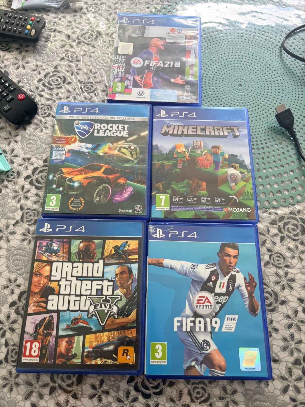 playstation 4 + 5 games + alle kabels + tv, 1 speler, Ophalen, Zo goed als nieuw, Vanaf 3 jaar