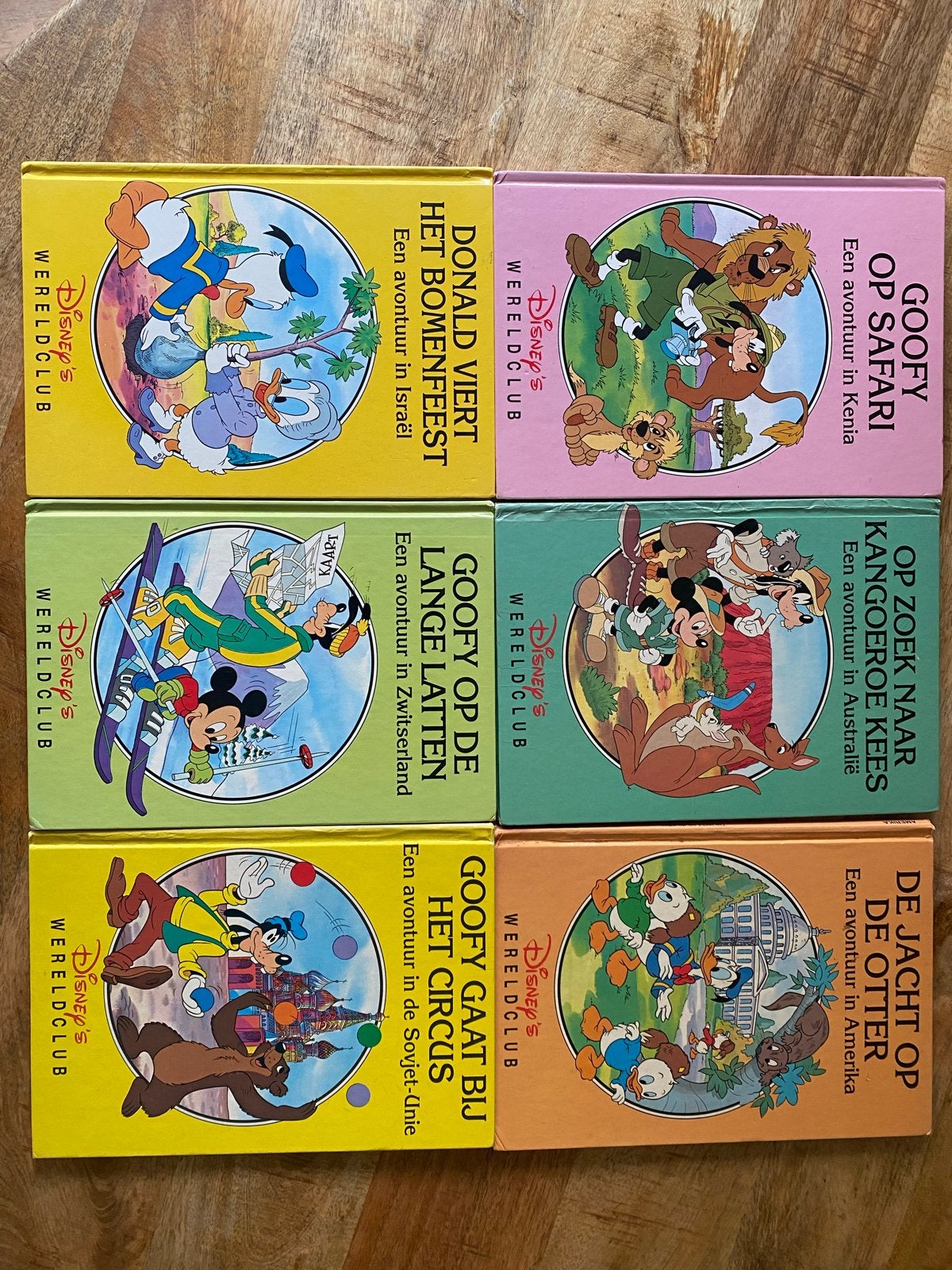 Disney's Wereldclub Boeken - 6 Avonturensets, Boeken, Ophalen of Verzenden, Gelezen, Fictie algemeen