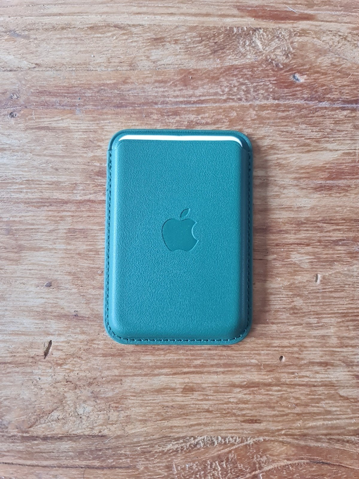 Apple MagSafe Leren Kaarthouder -Groen, Overige merken, Zo goed als nieuw, Leer, Verzenden