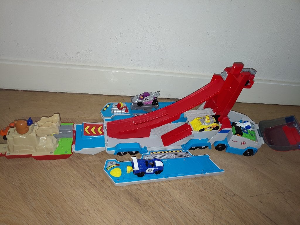 paw patrol bus, uitkijktoren, voertuigen en figuurtjes, Ophalen, Zo goed als nieuw