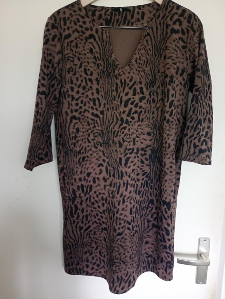 Jurk maat s/m CH, Kleding | Dames, Overige kleuren, Ophalen of Verzenden, Zo goed als nieuw, Knielengte