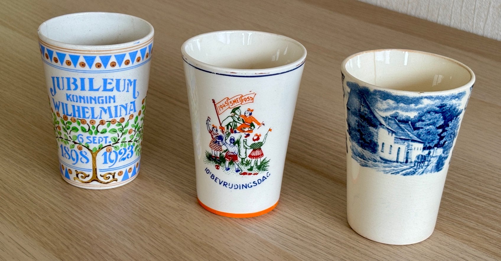 3 nostalgische mokken, Ophalen of Verzenden, Zo goed als nieuw