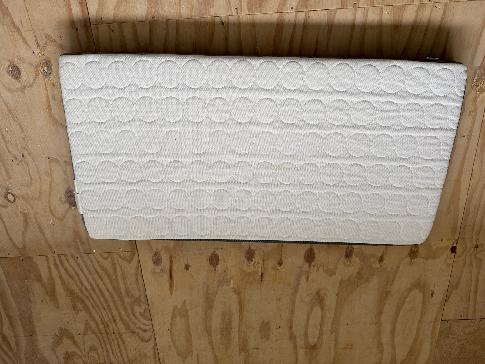 Matras IKEA HIMLAVALV 3D voor babybed 90x120, Ophalen, Gebruikt, 190 cm of minder, Matras