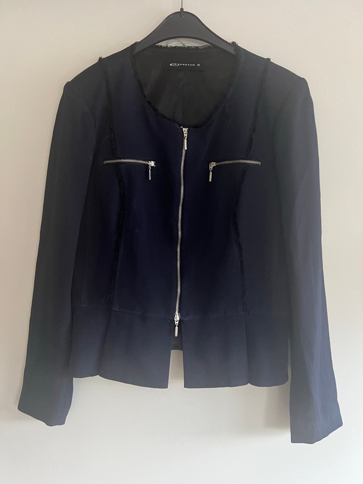Mooie jasje, Ophalen of Verzenden, Zo goed als nieuw, Maat 38/40 (M), Blauw