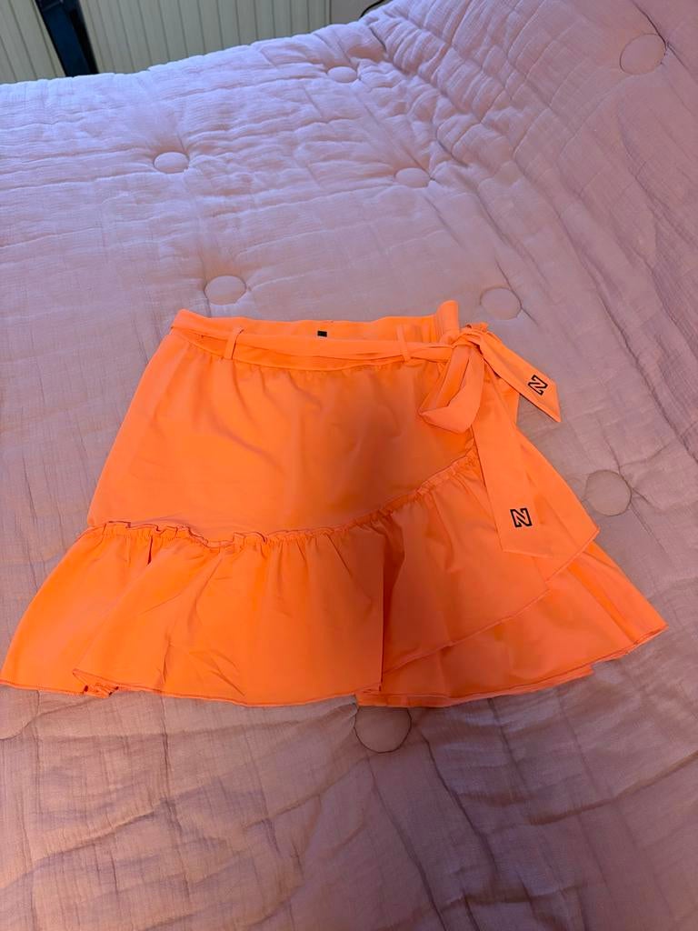 Nikkie oranje overslag rokje maat 40 - Nieuw, Ophalen of Verzenden, Nieuw, Maat 38/40 (M), Oranje