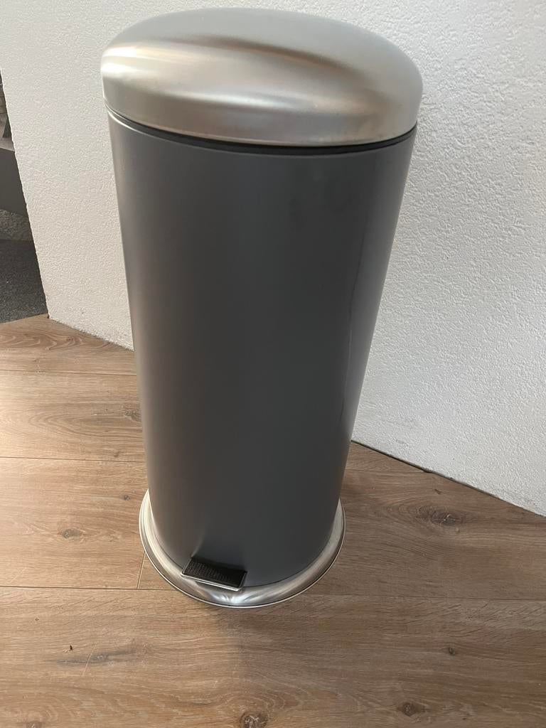 Ikea Mjösa Pedaalemmer 30 Liter grijs/rvs, Ophalen, Gebruikt, Met pedaal, 50 tot 75 cm